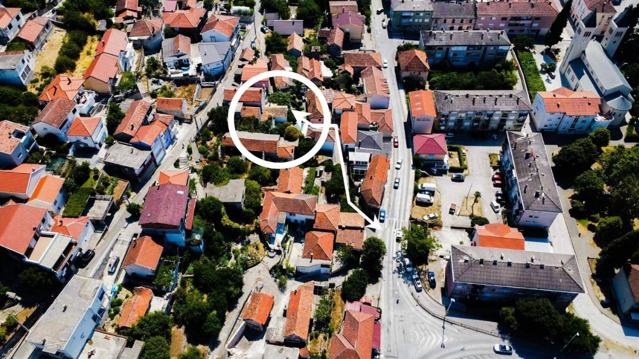 Apartman Kristina 캐플례나 외부 사진